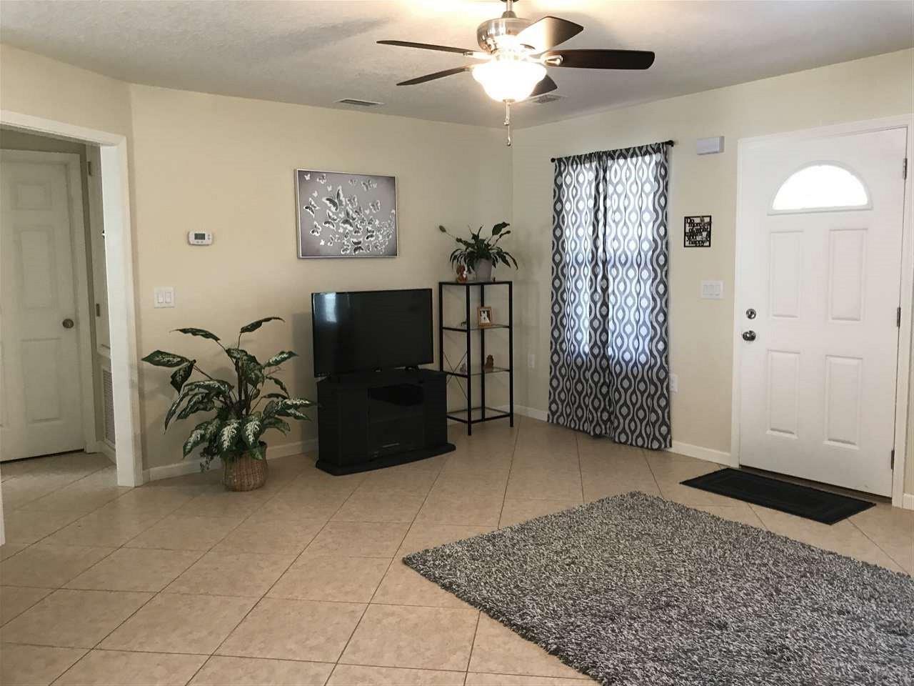 4225 Melton Road Milton, FL 32583 - Photo 2 of 10 Gallery Image 2