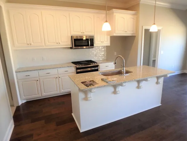 $2,450 | 125 Woodscape Drive, Canton, MS 39046