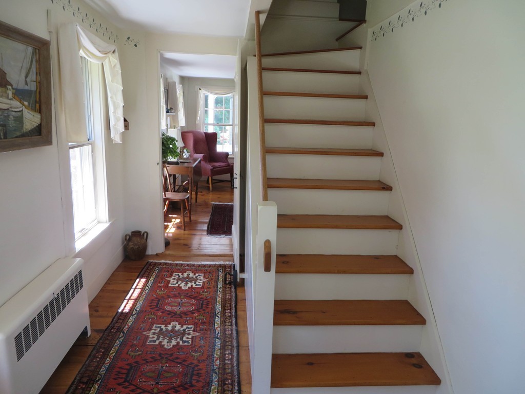782 Colrain Road Greenfield, MA 01301 - Photo 16 of 30 Gallery Image 16