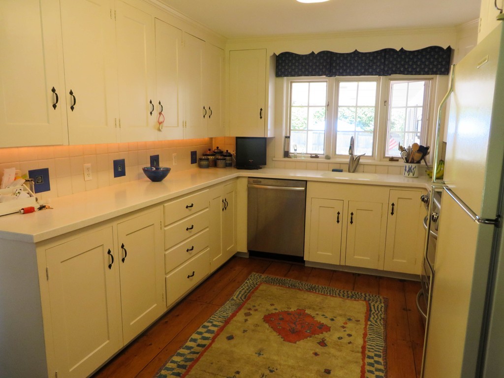 782 Colrain Road Greenfield, MA 01301 - Photo 5 of 30 Gallery Image 5