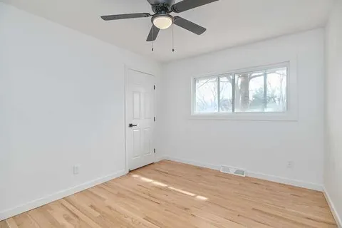 $429,500 | 9901 Countryside Road, Lenexa, KS 66215