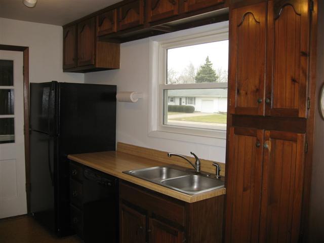 401 Devonshire Road Washington, IL 61571 - Photo 13 of 15 Gallery Image 13