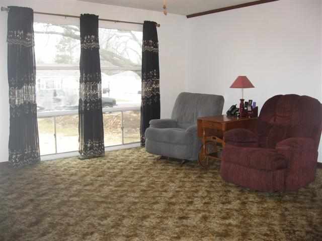 401 Devonshire Road Washington, IL 61571 - Photo 6 of 15 Gallery Image 6