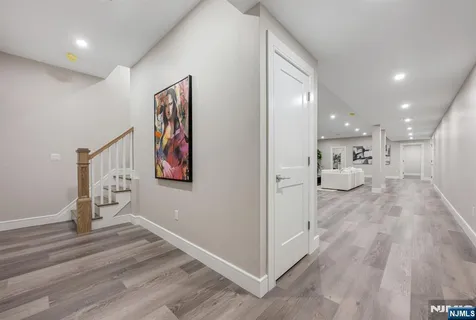 $3,499,000 | 520 Clinton Avenue, Wyckoff, NJ 07481