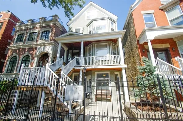 $4,100 | 1538 West George Street, Unit 2, Chicago, IL 60657