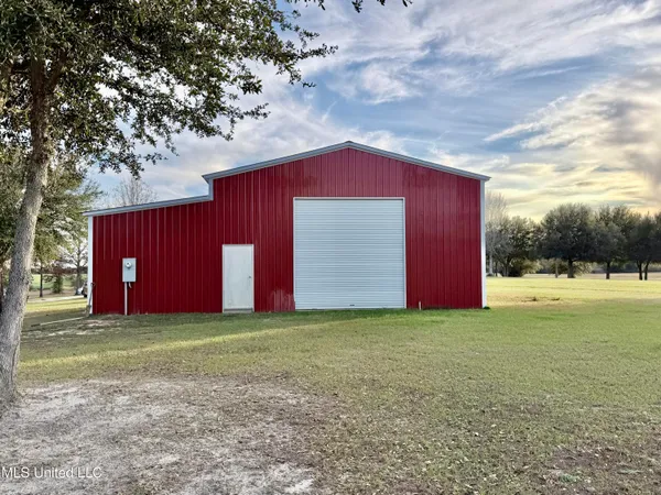 $375,000 | 2538 Timber Lane, Lucedale, MS 39452