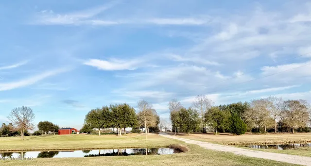 $375,000 | 2538 Timber Lane, Lucedale, MS 39452