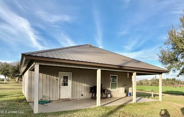 $375,000 | 2538 Timber Lane, Lucedale, MS 39452
