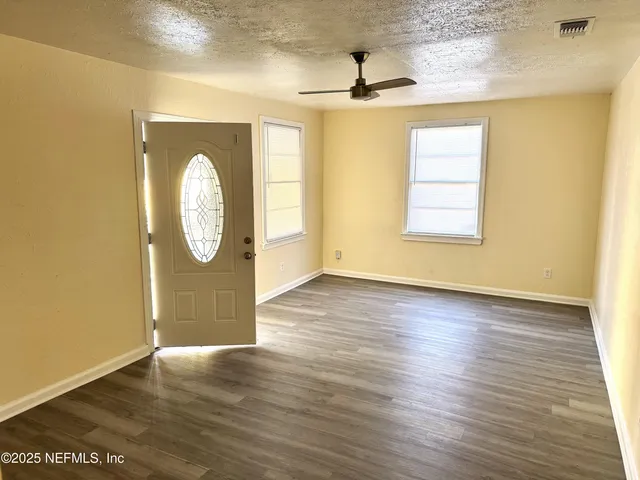 $1,750 | 4752 Post Street, Jacksonville, FL 32205