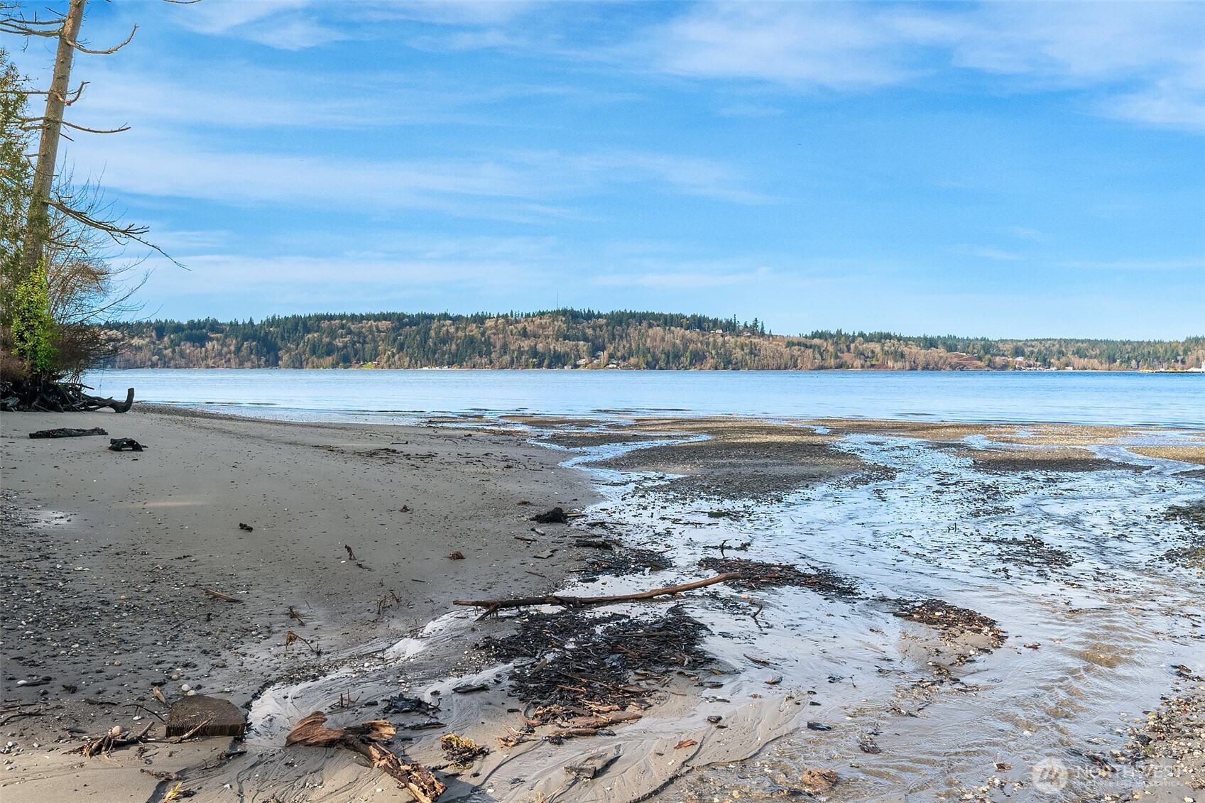 12825 Southwest Ober Beach Road Vashon, WA 98070 - Photo 27 of 39