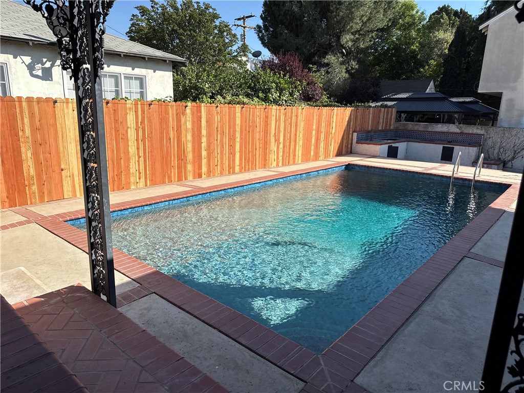 4910 Brockton Avenue Riverside, CA 92506 - Photo 27 of 35 Backyard