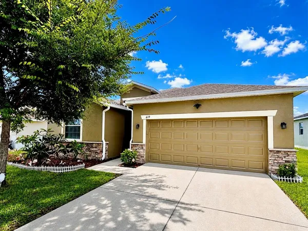 $399,000 | 619 Wabash Breeze Circle, Ruskin, FL 33570