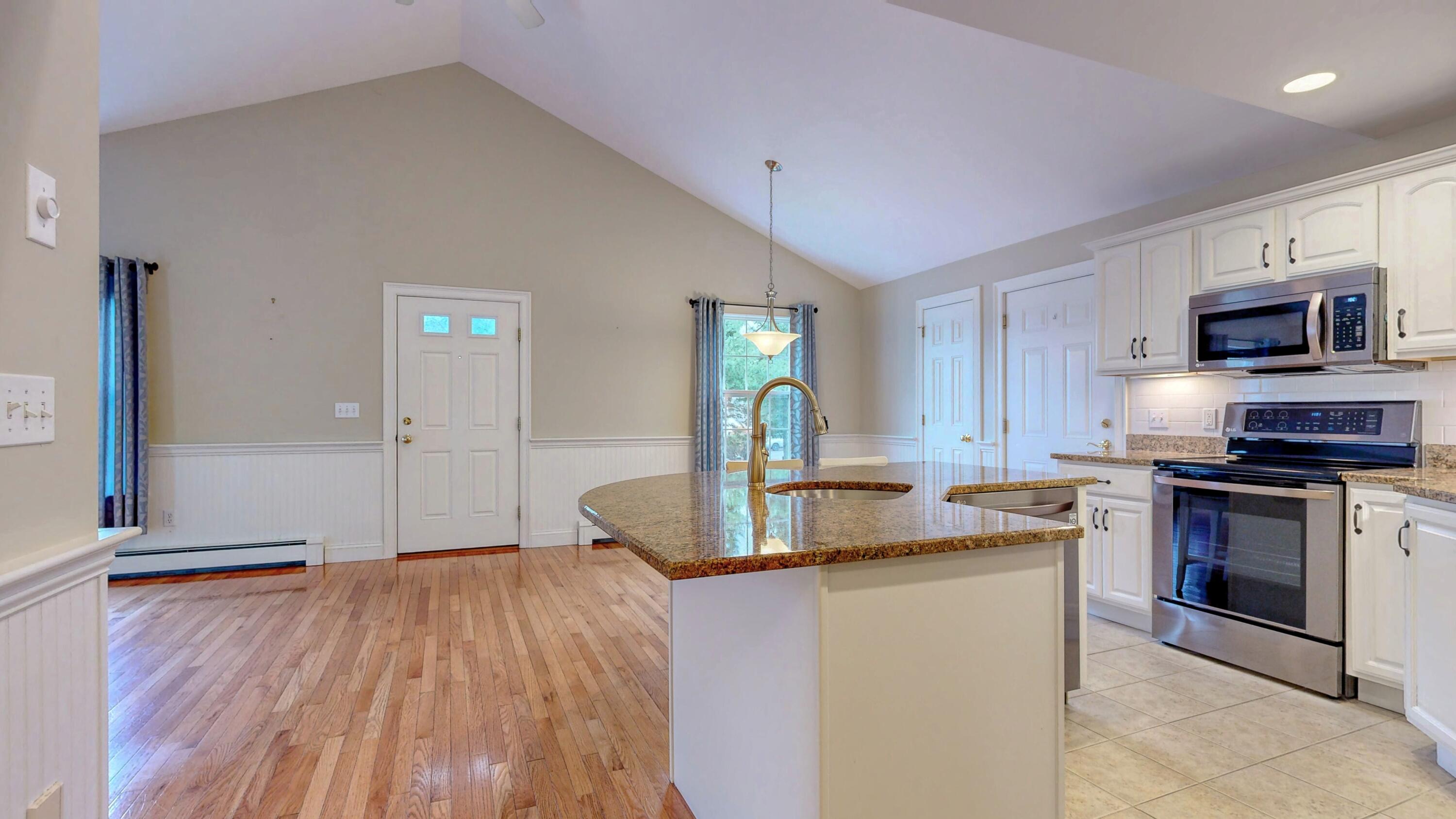 345 Saco Street, Unit 2 Westbrook, ME 04092 - Photo 18 of 46 Photos-Only-345-Saco-Street-Unit-2-Westb