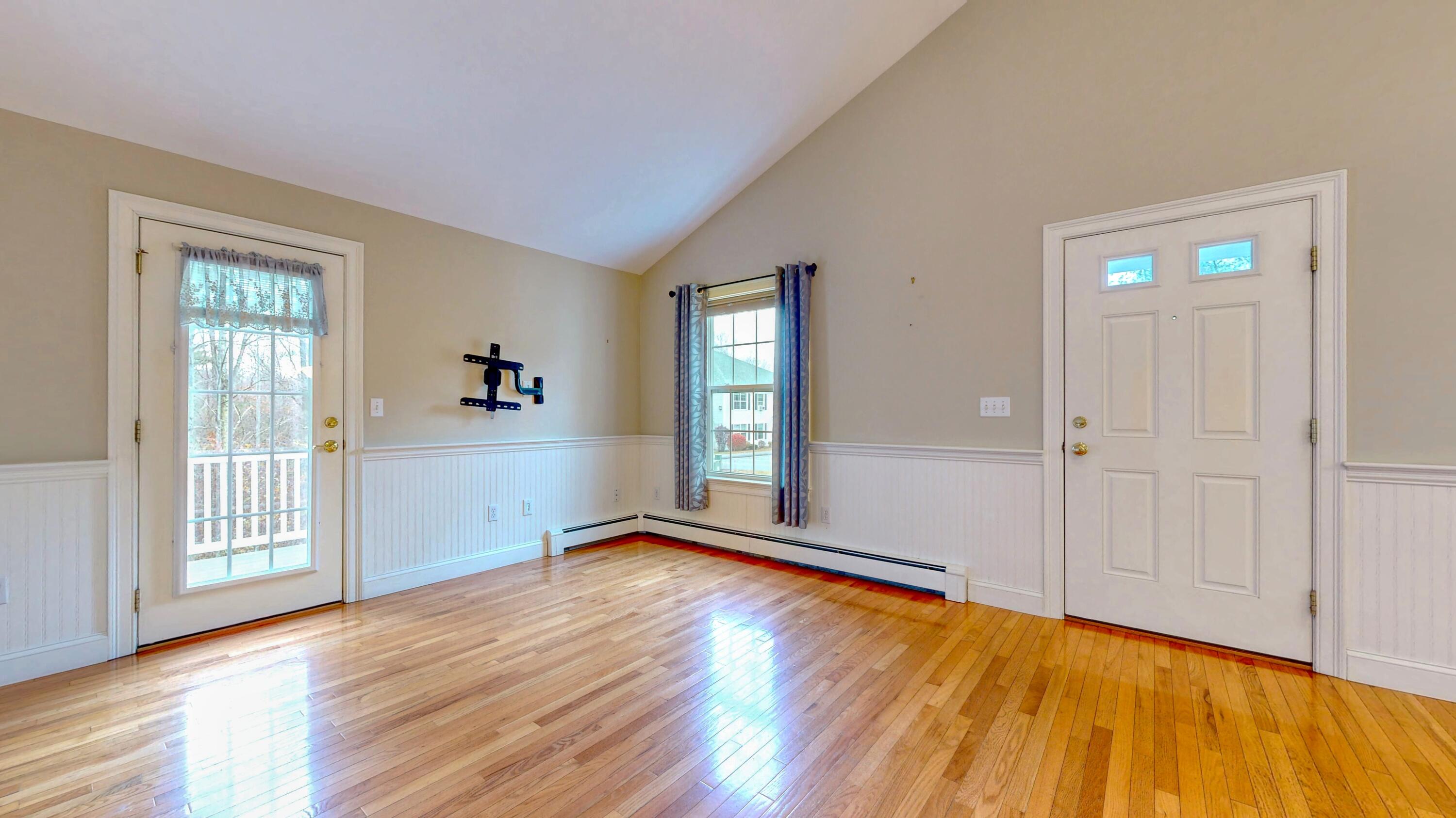 345 Saco Street, Unit 2 Westbrook, ME 04092 - Photo 10 of 46 Photos-Only-345-Saco-Street-Unit-2-Westb