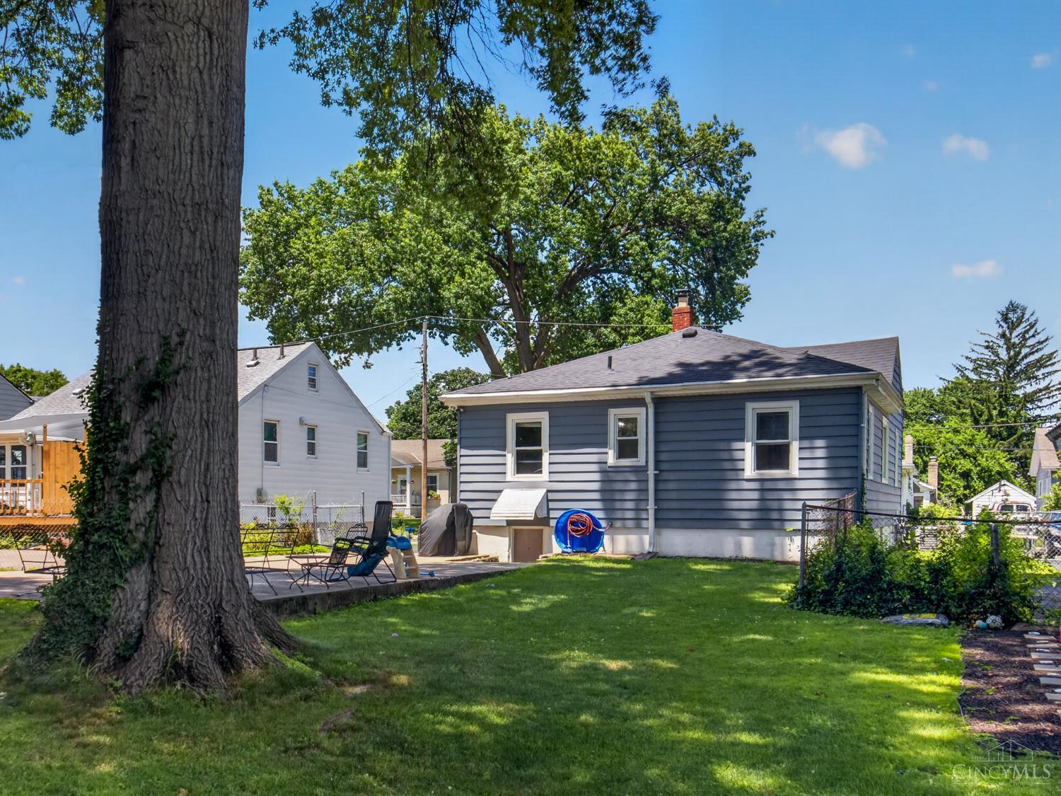 4559 Buxton Road Cincinnati, OH 45242 - Photo 25 of 42