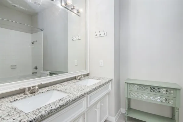 $2,699 | 1729 Tuam Street, Houston, TX 77004