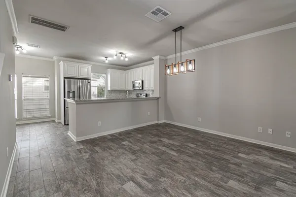 $2,699 | 1729 Tuam Street, Houston, TX 77004