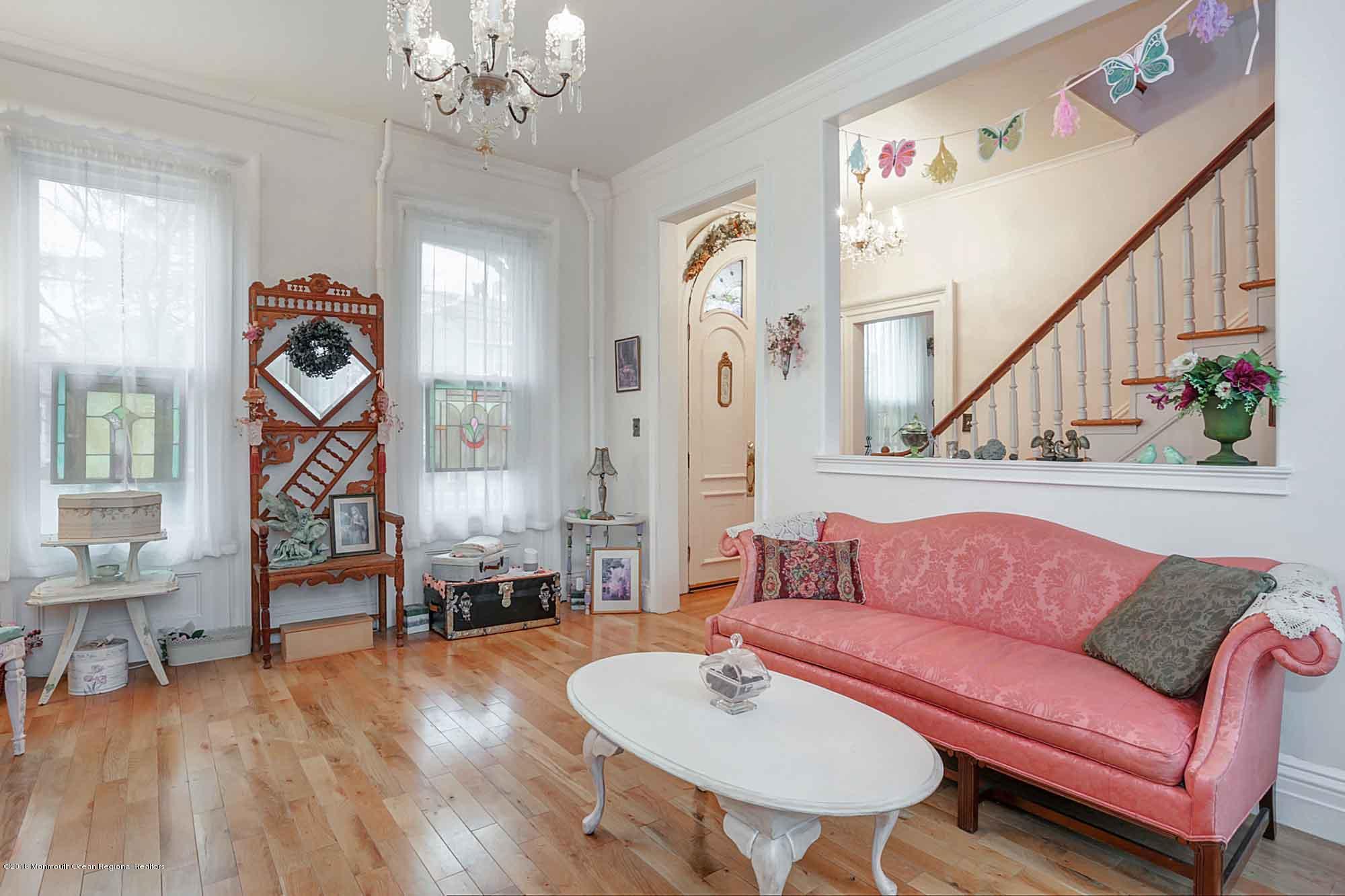 83 Main Street Matawan, NJ 07747 - Photo 5 of 20 IMG_9612_3_4_5_fused