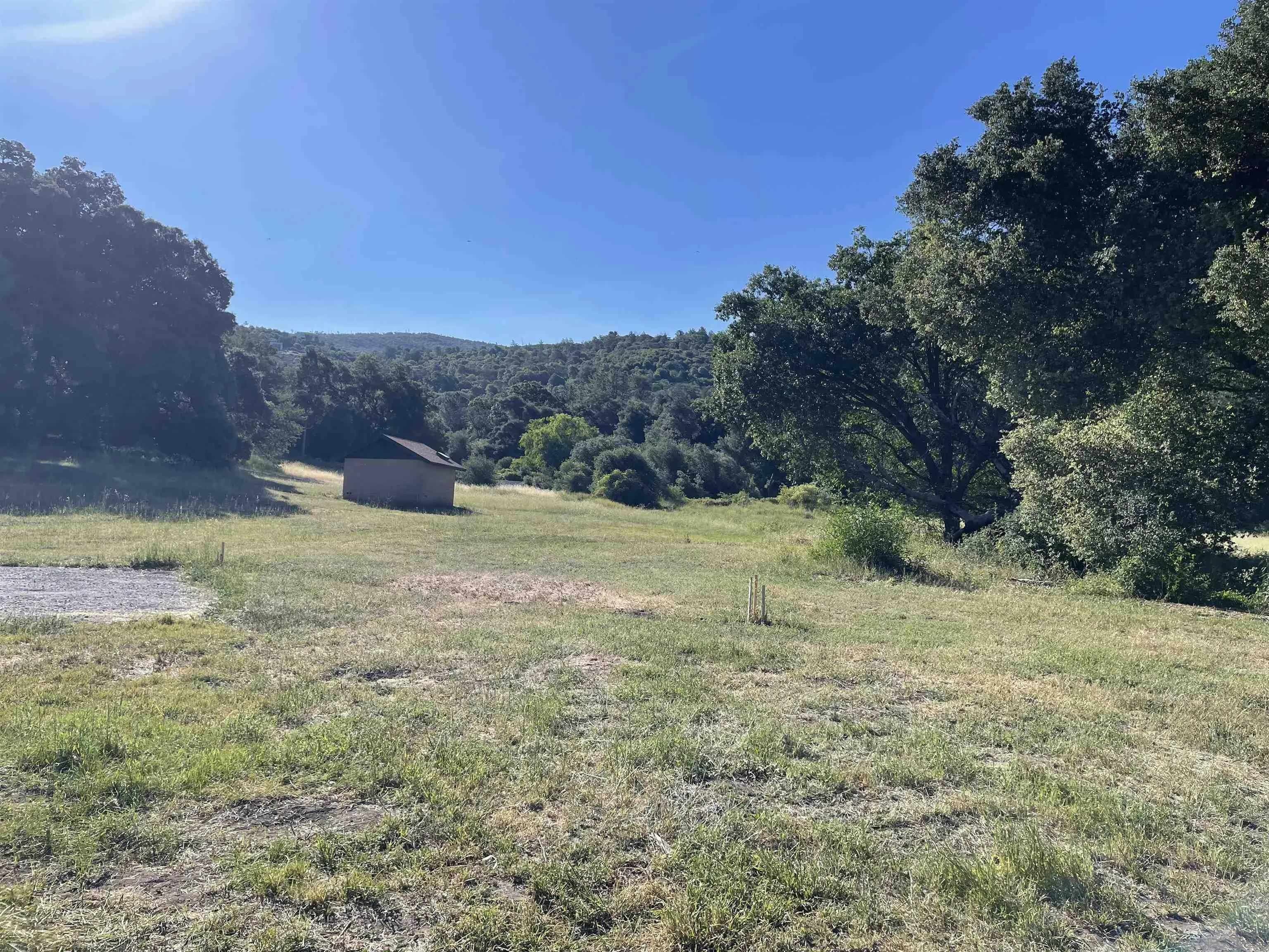 5750 Forest Meadow Road, Unit 1 Julian, CA 92036 - Photo 25 of 36 a view of a field with an ocean