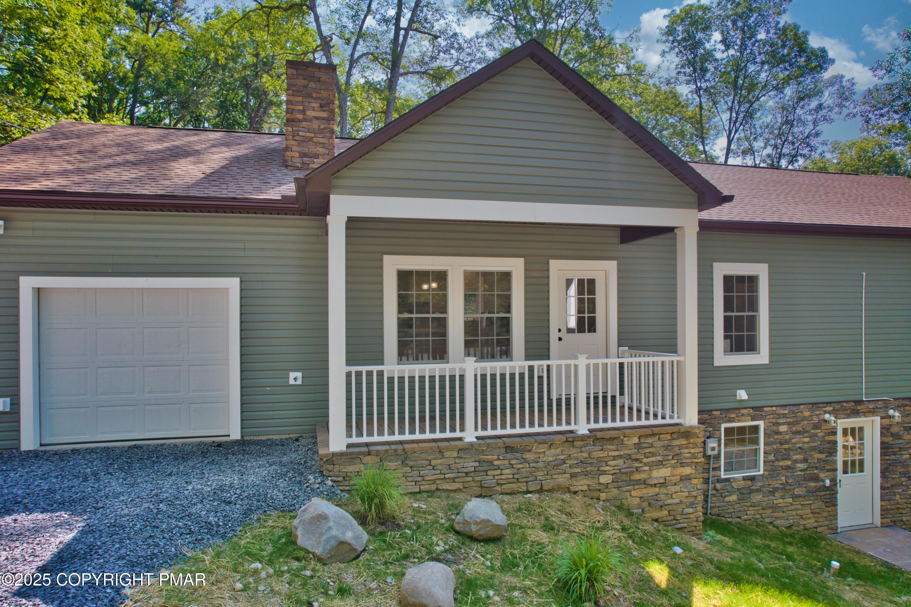 269 Stafford Drive Bushkill, PA 18324 - Photo 8 of 43 DJI_0106