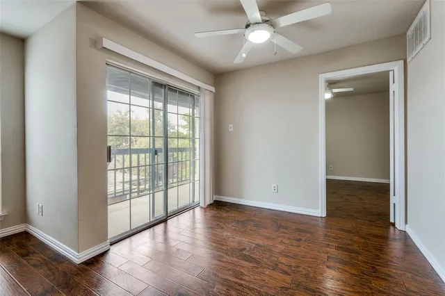 $975 | 18333 Roehampton Drive, Unit 238, Dallas, TX 75252