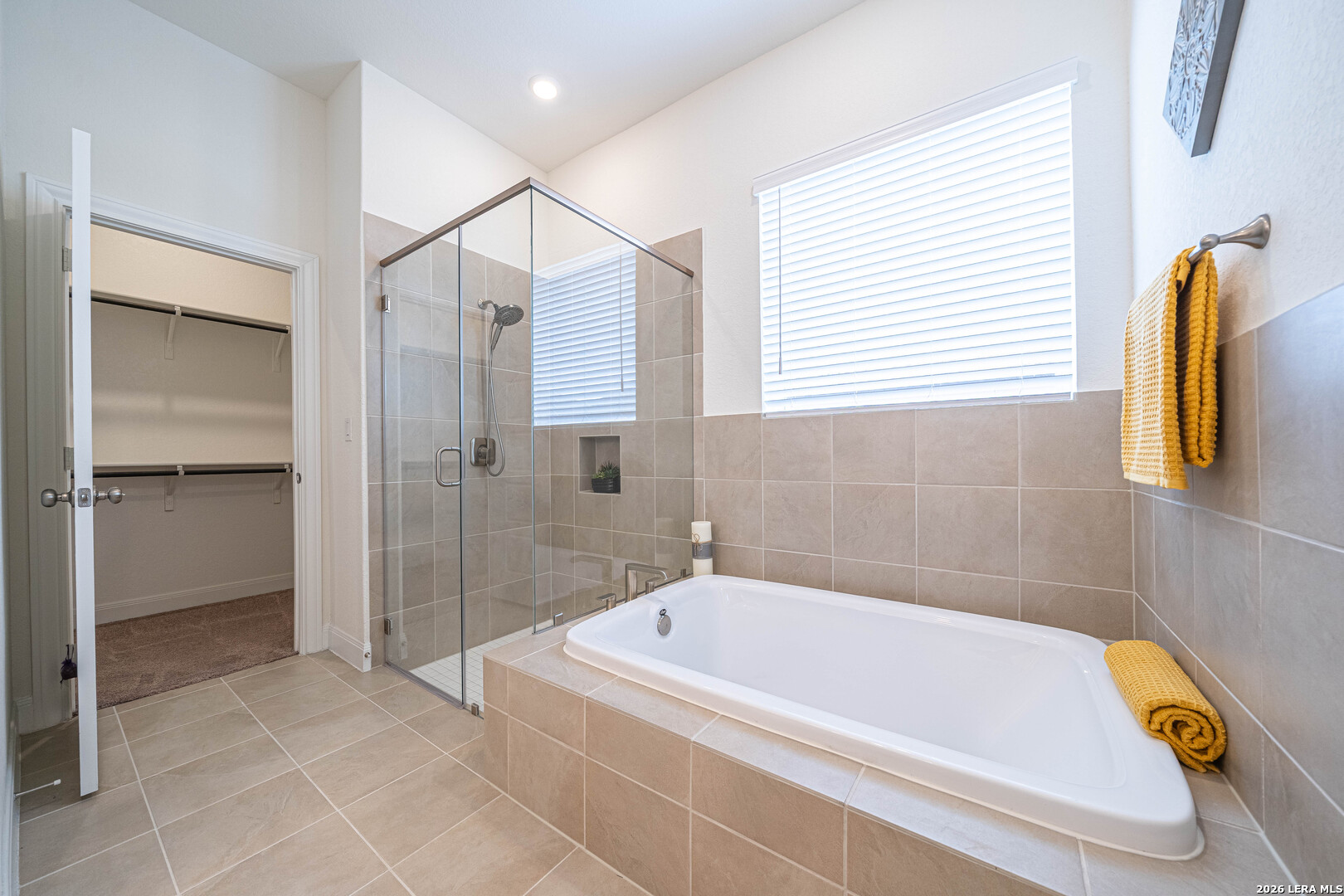 14807 Mapleton Hill San Antonio, TX 78245 - Photo 20 of 37