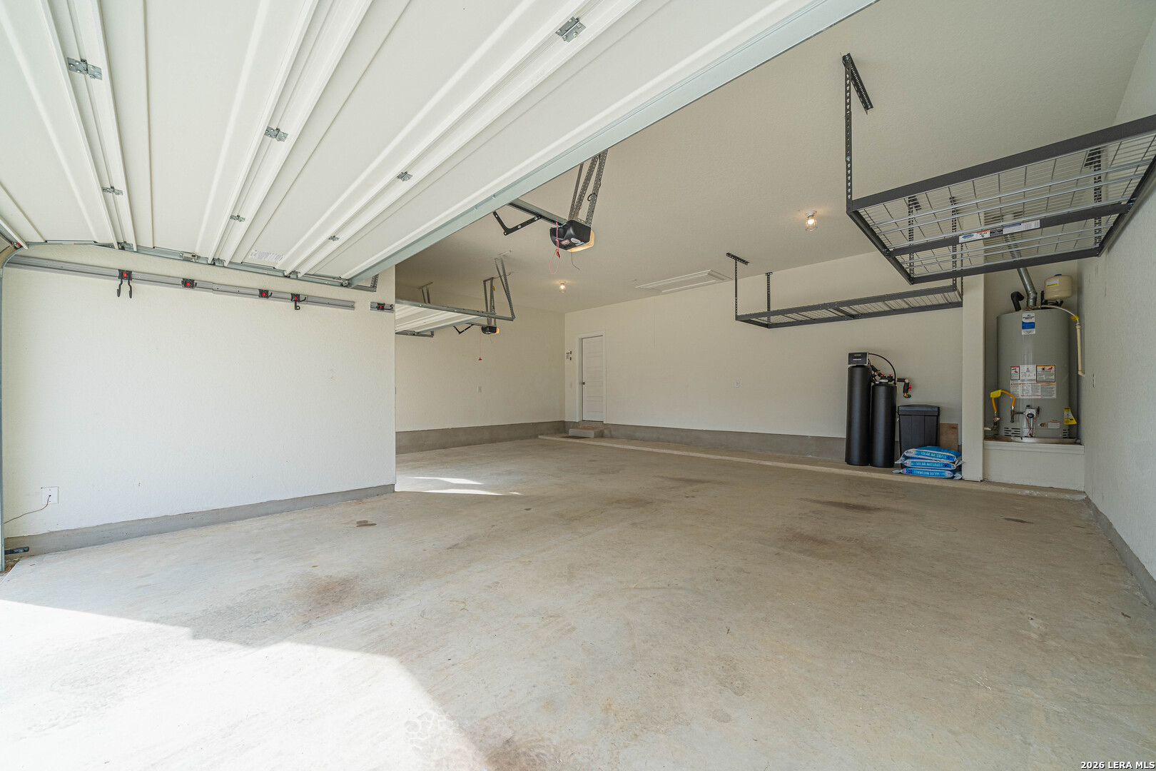 14807 Mapleton Hill San Antonio, TX 78245 - Photo 30 of 37