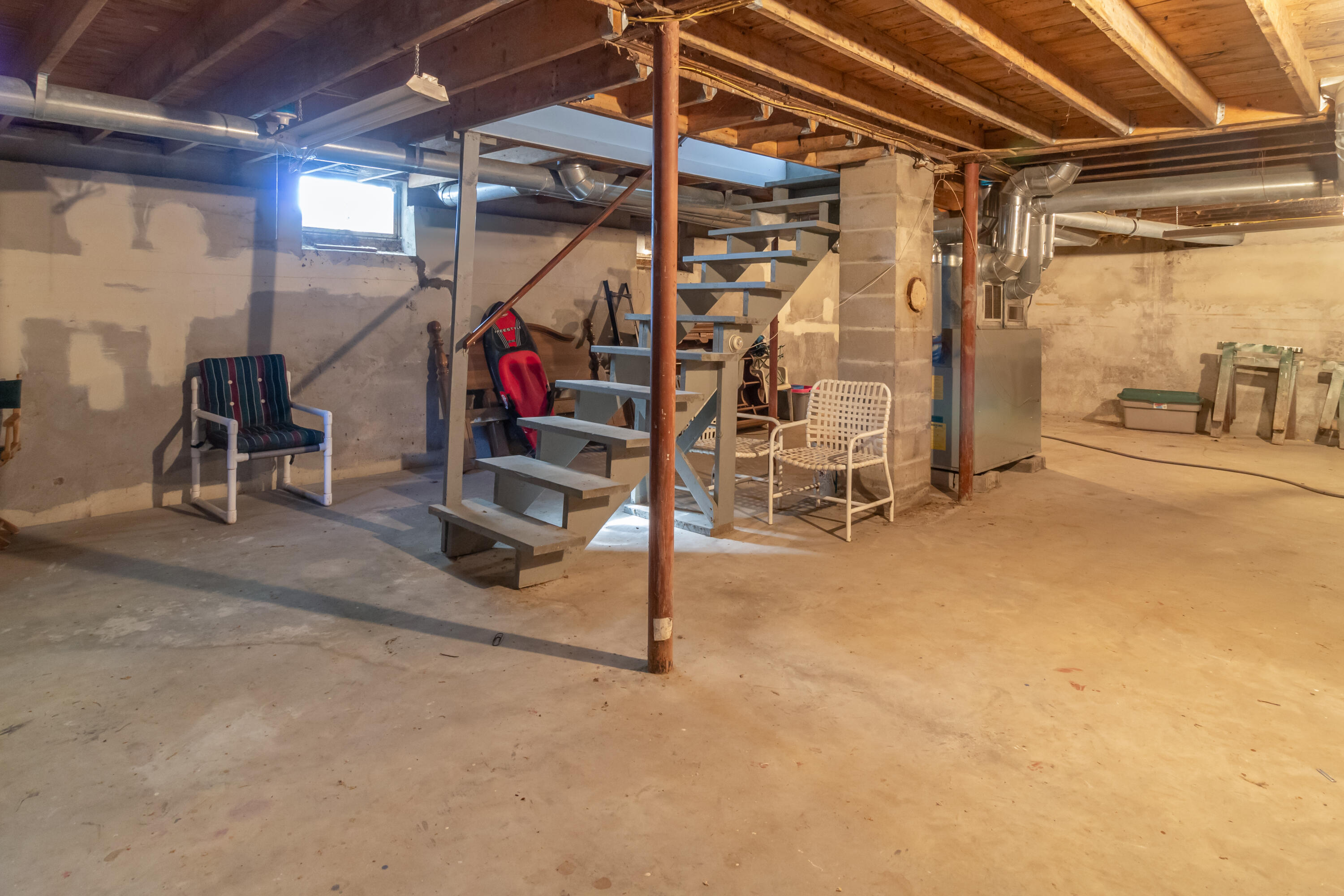 256 Cove Road Sebec, ME 04481 - Photo 36 of 43 256 Cove Road Interiors-31_Original