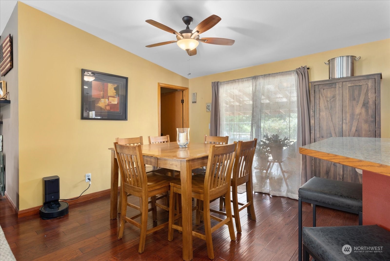366 Twin Oaks Road Chehalis, WA 98532 - Photo 13 of 40 a view of a dining room with furniture window and wooden floor