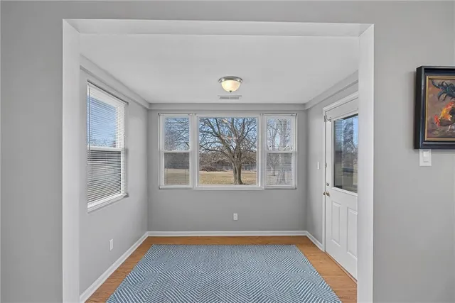 $500,000 | 26930 Metcalf Road, Louisburg, KS 66053