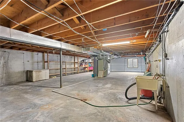 $500,000 | 26930 Metcalf Road, Louisburg, KS 66053