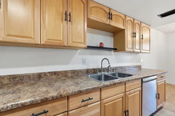 $1,550 | 1017 East Redfield Road, Tempe, AZ 85283