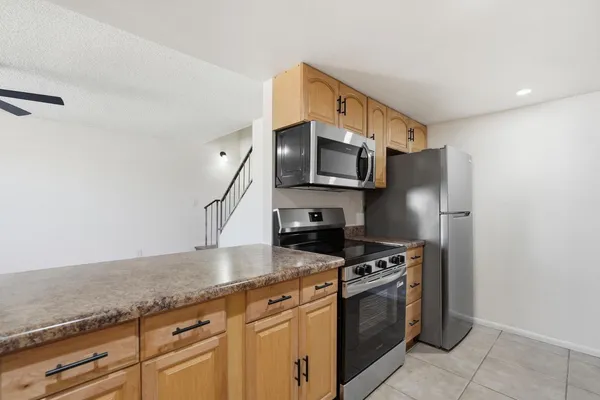 $1,550 | 1017 East Redfield Road, Tempe, AZ 85283