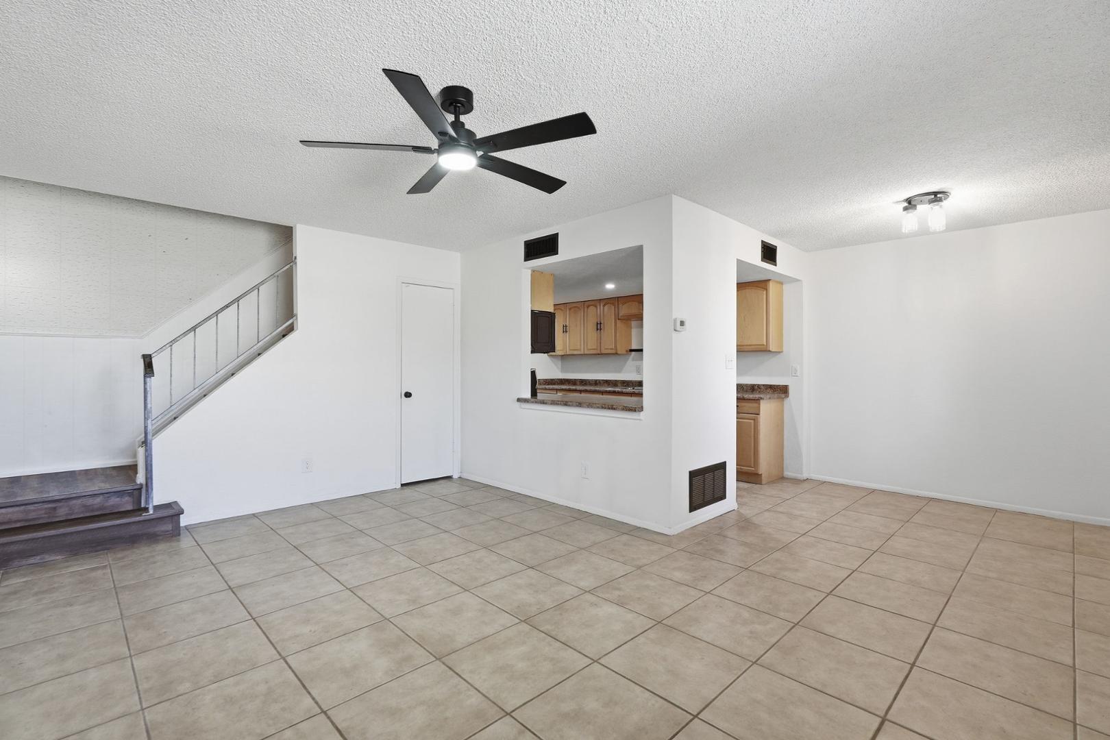 1017 East Redfield Road Tempe, AZ 85283 - Photo 8 of 24 Photo #8