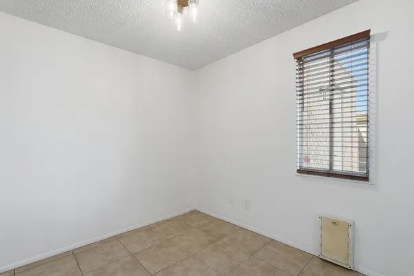 $1,550 | 1017 East Redfield Road, Tempe, AZ 85283