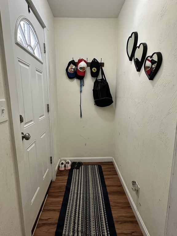 78 Upland Street Worcester, MA 01607 - Photo 10 of 24