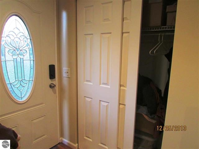 8061 South Federal Road Shepherd, MI 48883 - Photo 5 of 6 1851885-4.JPG