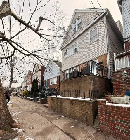 $3,400 | 28 East 47th Street, Unit 1, Bayonne, NJ 07002