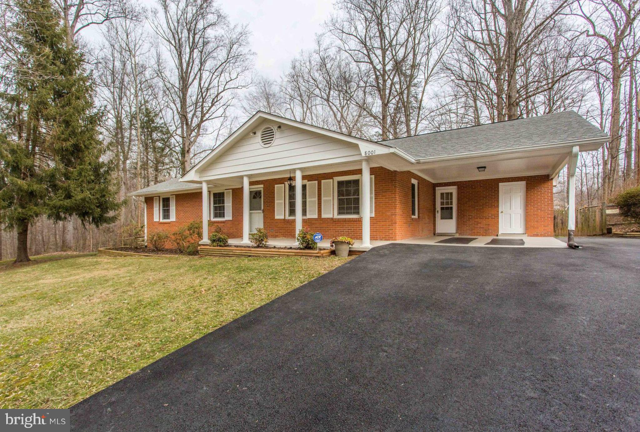 8001 Ronald Road Manassas, VA 20112 - Photo 1 of 50 Welcoming Front Porch Rambler with Privacy!
