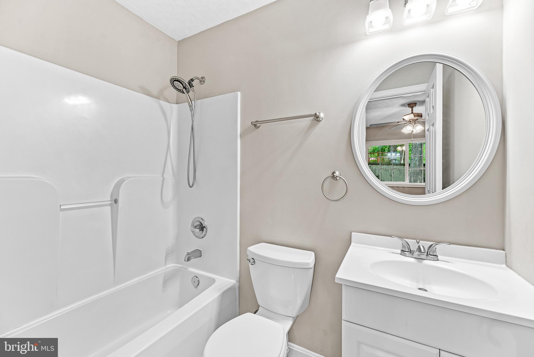 11432 Rawhide Road Lusby, MD 20657 - Photo 25 of 32 Primary Bathroom