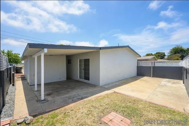 $1,050,000 | 415 East 26th Street, National City, CA 91950