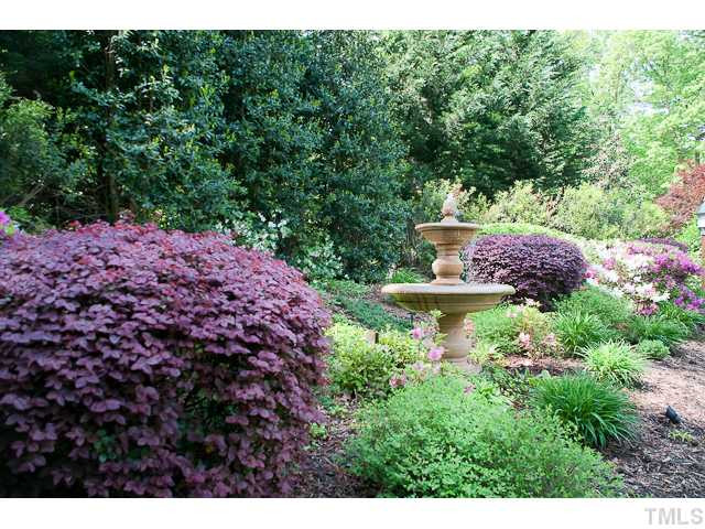 16 Quail Ridge Road Durham, NC 27705 - Photo 21 of 25 Exterior Back