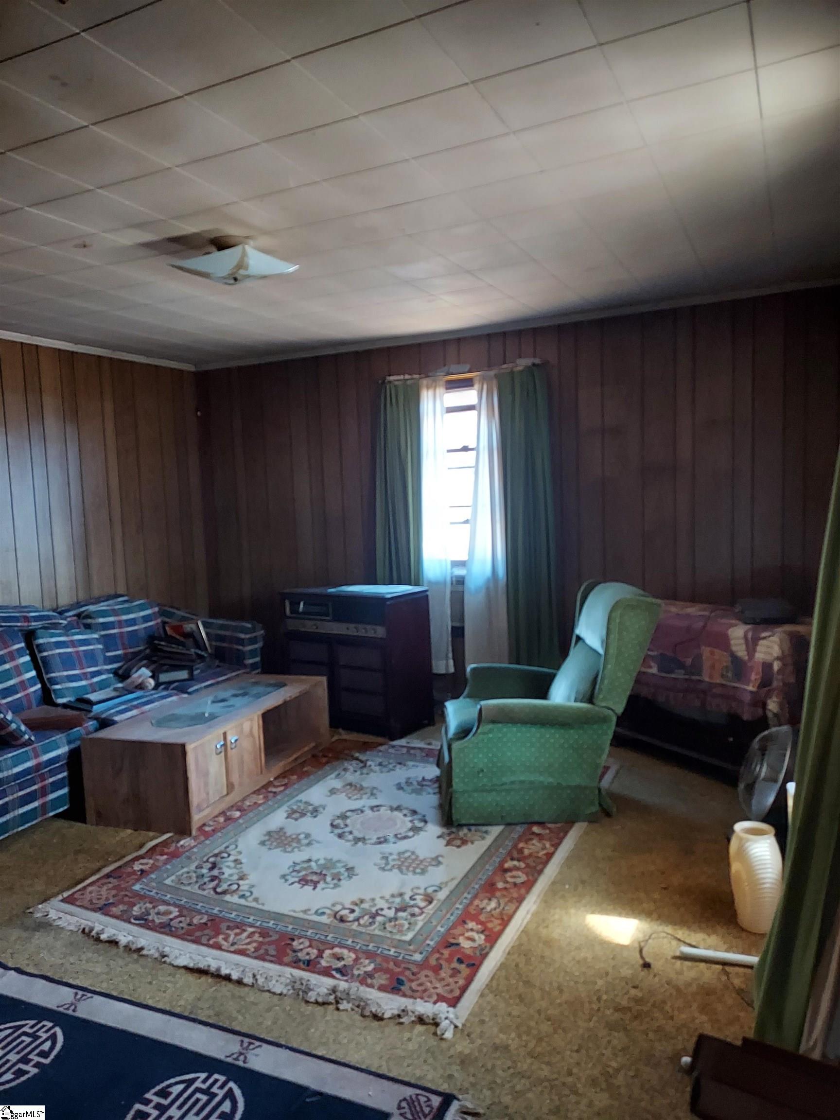 827 Spring Street Spartanburg, SC 29307 - Photo 2 of 10 Gallery Image 2