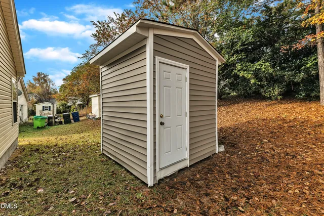 $1,800 | 4917 Silverdene Street, Raleigh, NC 27616