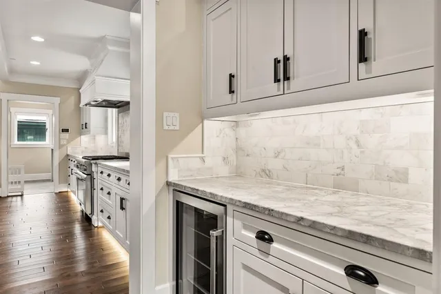 $2,100,000 | 6842 Merrilee Lane, Dallas, TX 75214