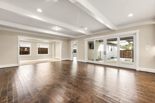 $2,100,000 | 6842 Merrilee Lane, Dallas, TX 75214