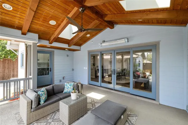 $2,100,000 | 6842 Merrilee Lane, Dallas, TX 75214