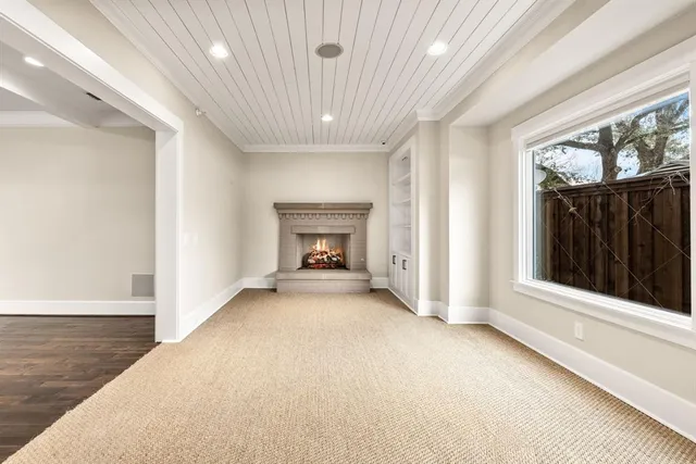 $2,100,000 | 6842 Merrilee Lane, Dallas, TX 75214