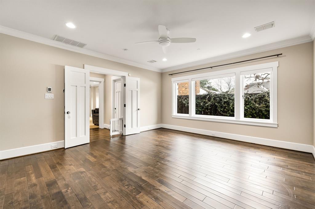 6842 Merrilee Lane Dallas, TX 75214 - Photo 25 of 40