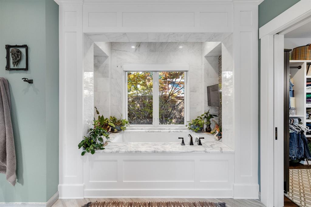 6842 Merrilee Lane Dallas, TX 75214 - Photo 28 of 40